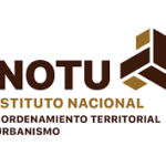 Especialistas de Ordenamiento Territorial realizan trabajo comunitario en Caimanera