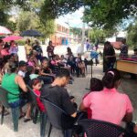 Música y algo más, toca los acordes finales del verano en Caimanera