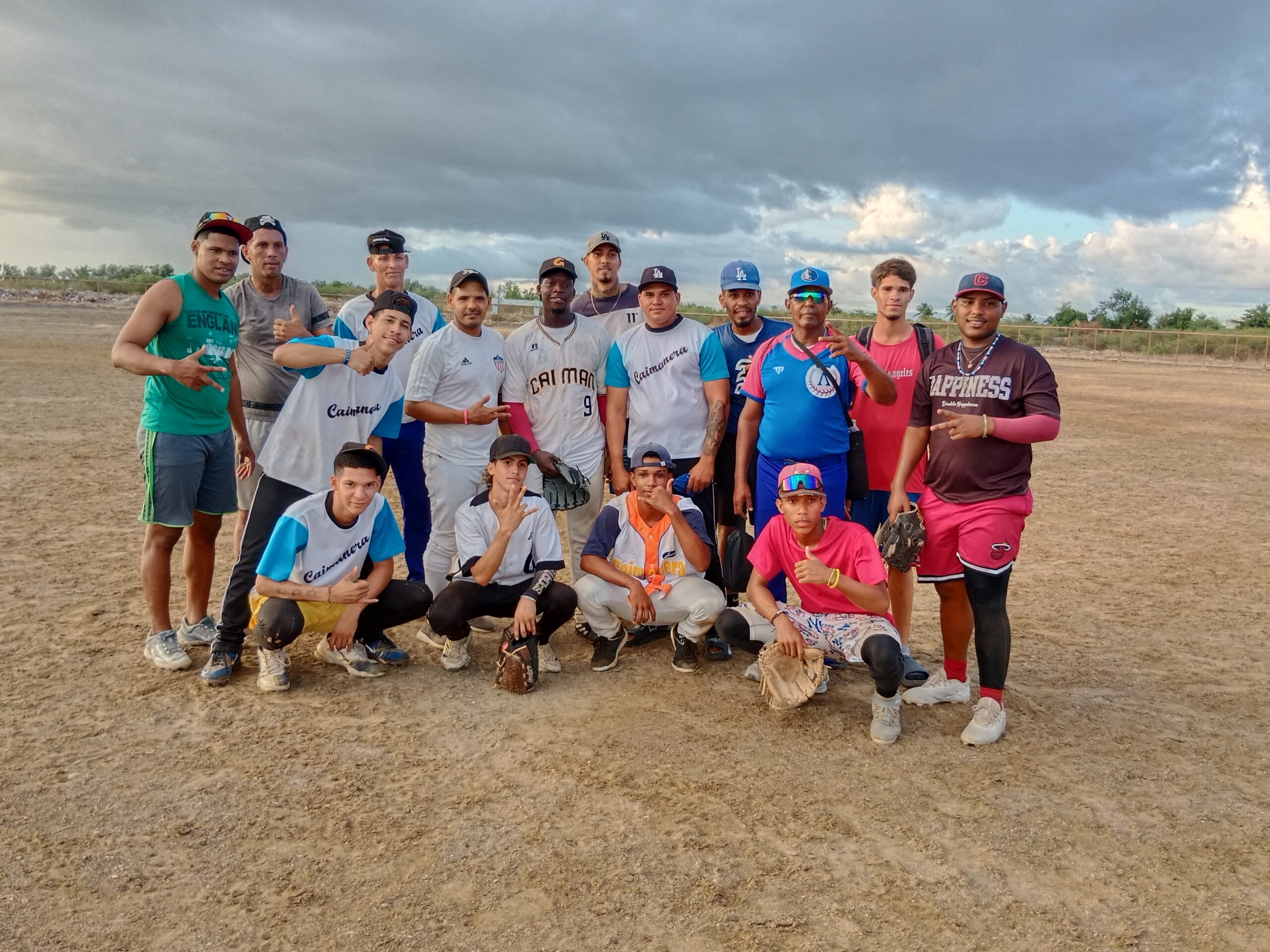 Los Menores ganan copa municipal de béisbol Alfredo Street